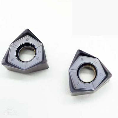 Pakan Tinggi Kecepatan Tinggi Tungsten Carbide Sisipan WNMU 0806 Untuk Baja